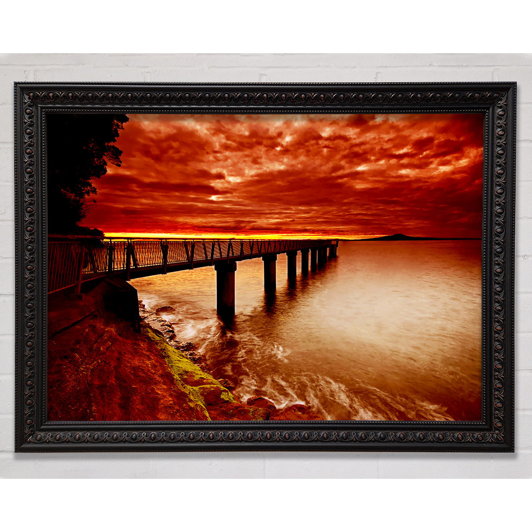 Bridge Over The Ocean Orange - Einzelne Bilderrahmen Kunstdrucke