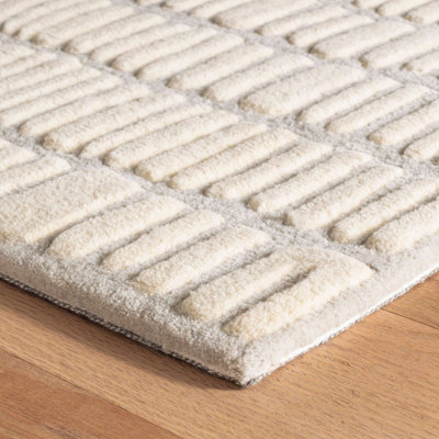 Roark Ivory Hand-Tufted Geometric Wool Rug
