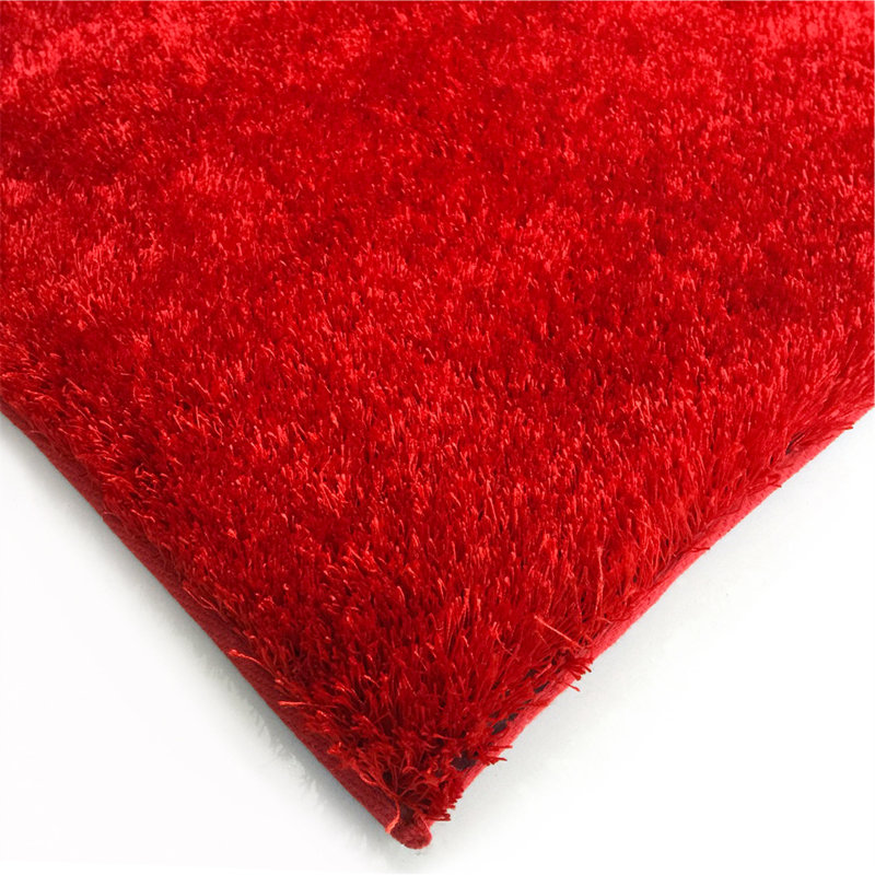 Tapis touffeté à la main