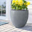 Pot de fleurs d'extérieur gris clair avec trou de drainage de 17,5 po de diamètre Acushnet-1333807581-1333807577