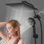 Système de douche de 12 pouces-125337706