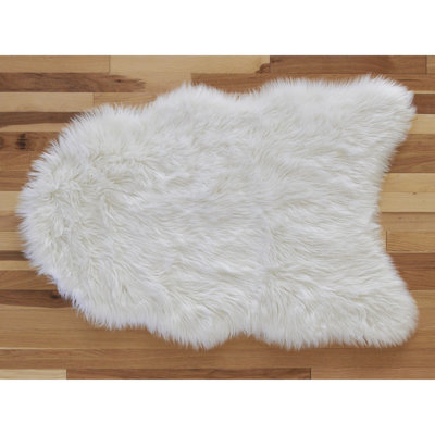 Faux Sheepskin Indoor Rug