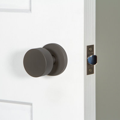 Viaggio Rosette with Circolo Knob