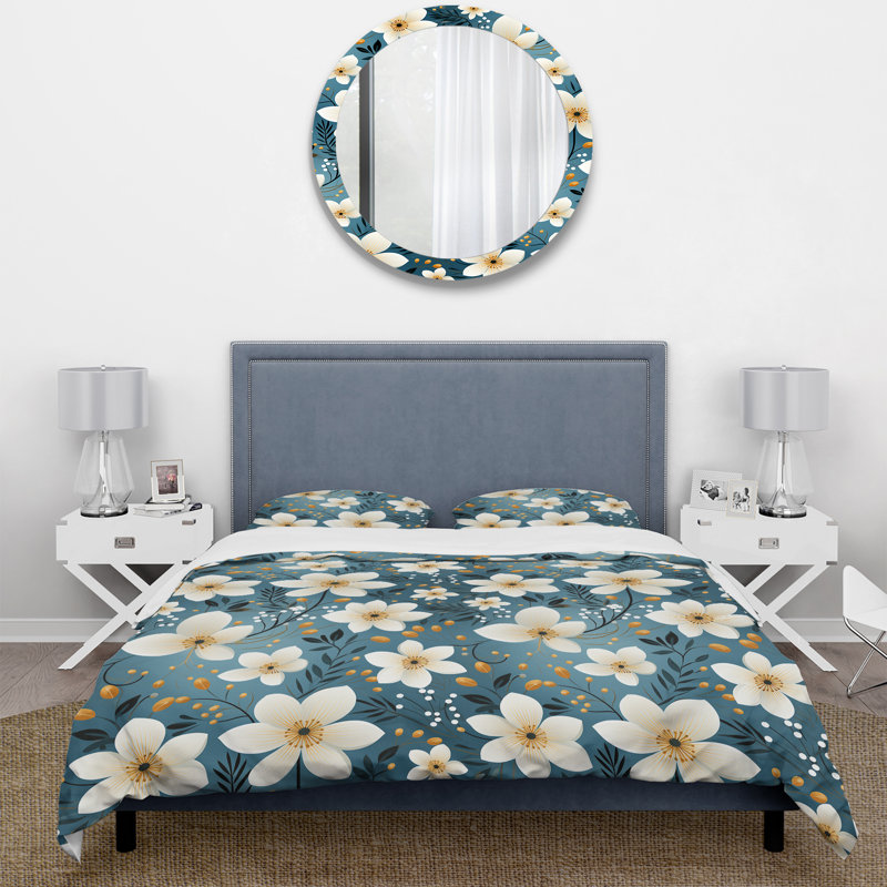 Dreamy Garden Minimalist Flower II Box Stitch Floral Duvet Cover, King Duvet Cover + 2 King Shams