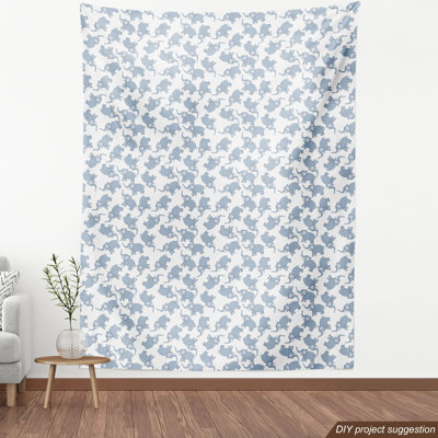 Caricature de tissu animal par The Yard, animaux de safari à thème pastel, animaux décoratifs, tissu d'ameublement et décorations pour la maison, bleu gris et blanc