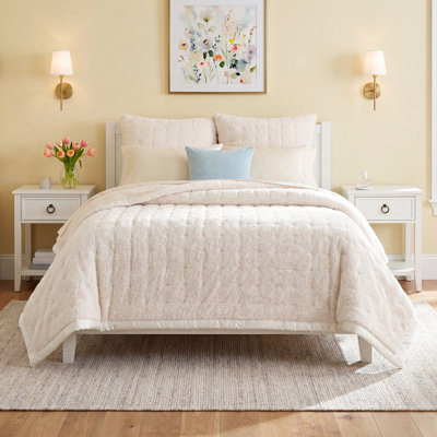 Marshmallow Quilt Set