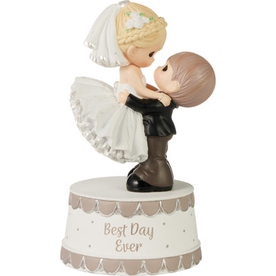 Precious Moments Best Day Ever Groom Lifting Bride Wedding Musical Figurine 6 Inch