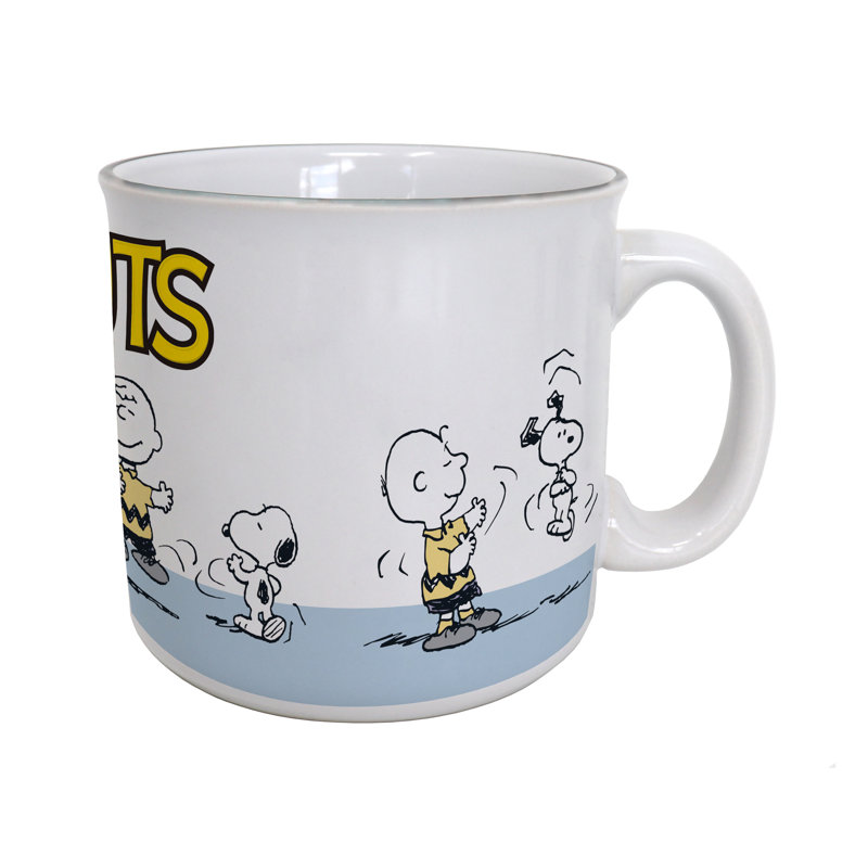 Peanuts - CB & Snoopy dance 20oz. Camper Mug