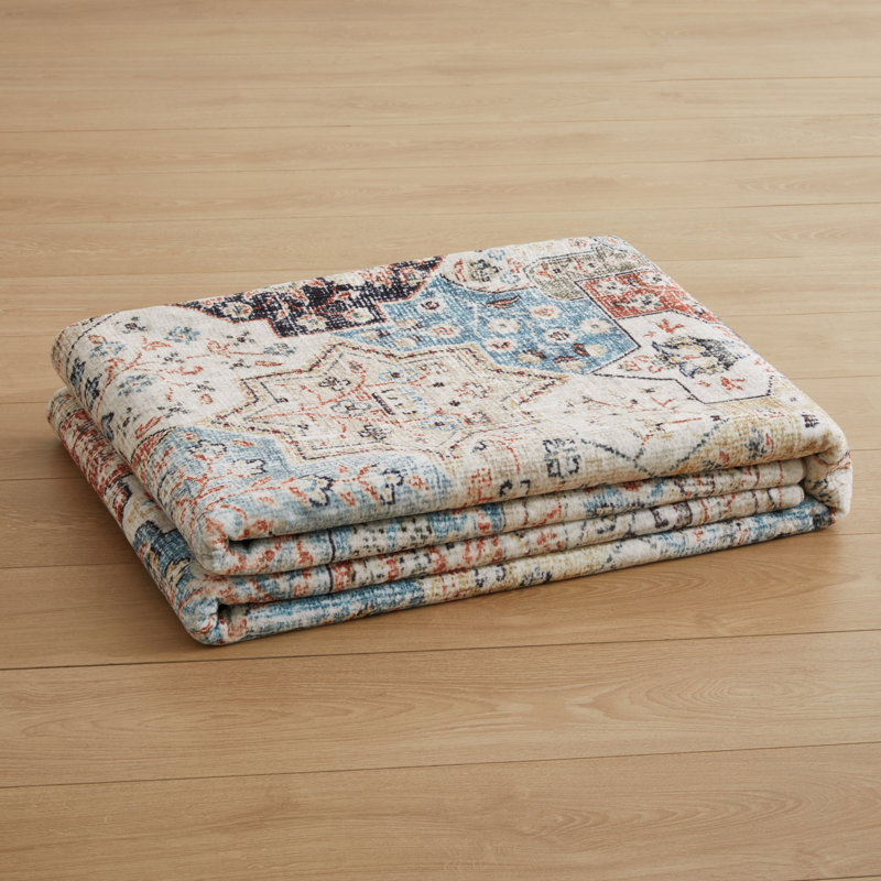Califano Oriental Area Rug, Rectangle 160 x 230cm