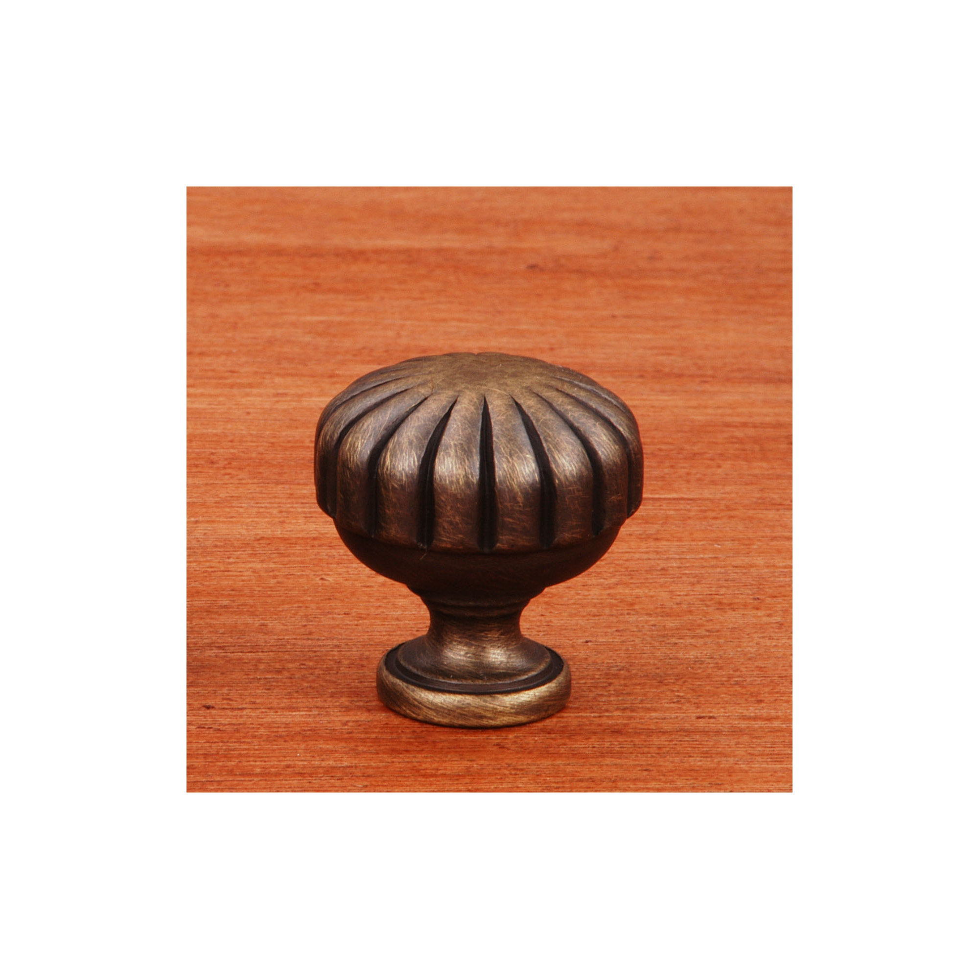 Smooth Melon Mushroom Knob CK Series, Antique English