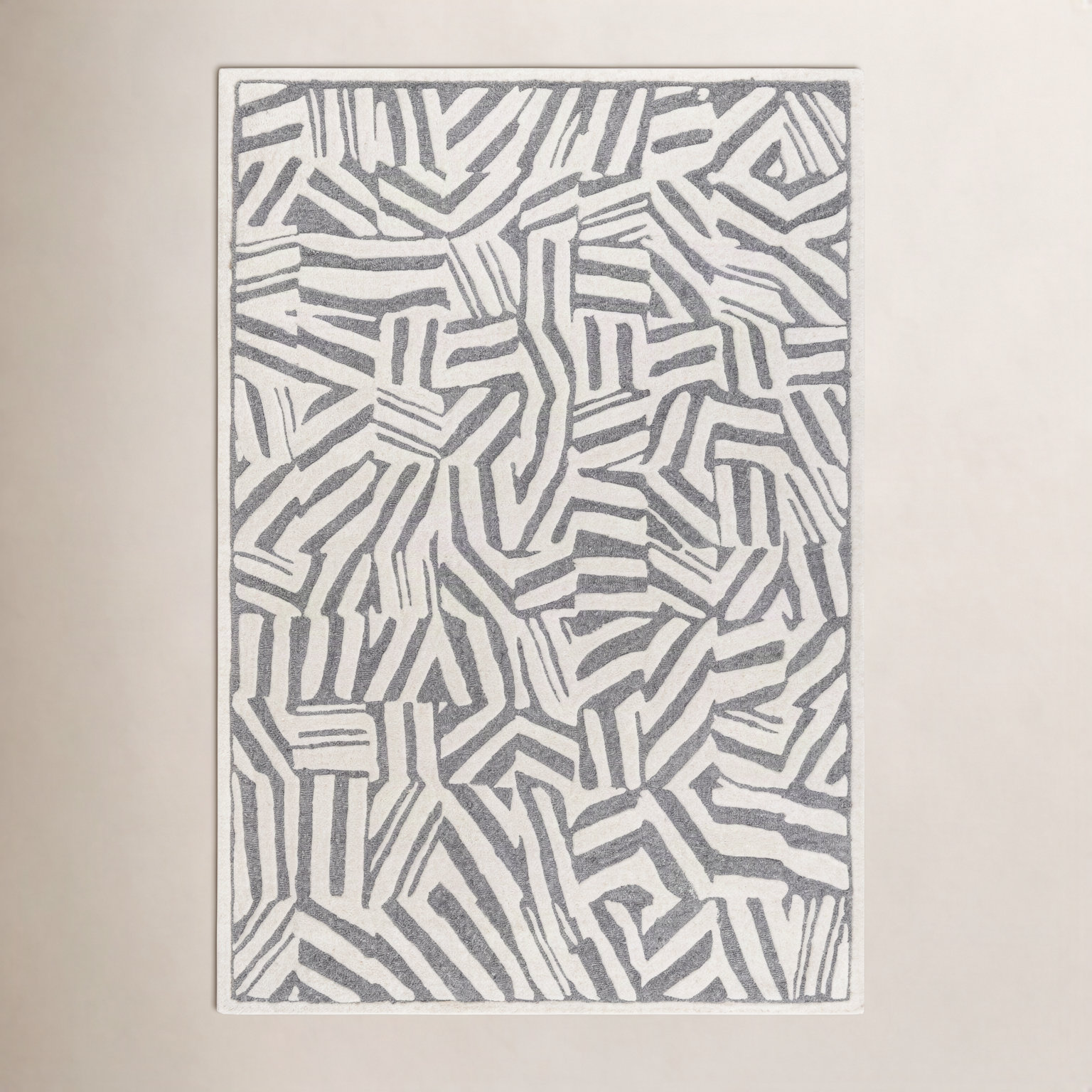 Ameeran Hand-Tufted Rug, Rectangle 5' x 7'6"