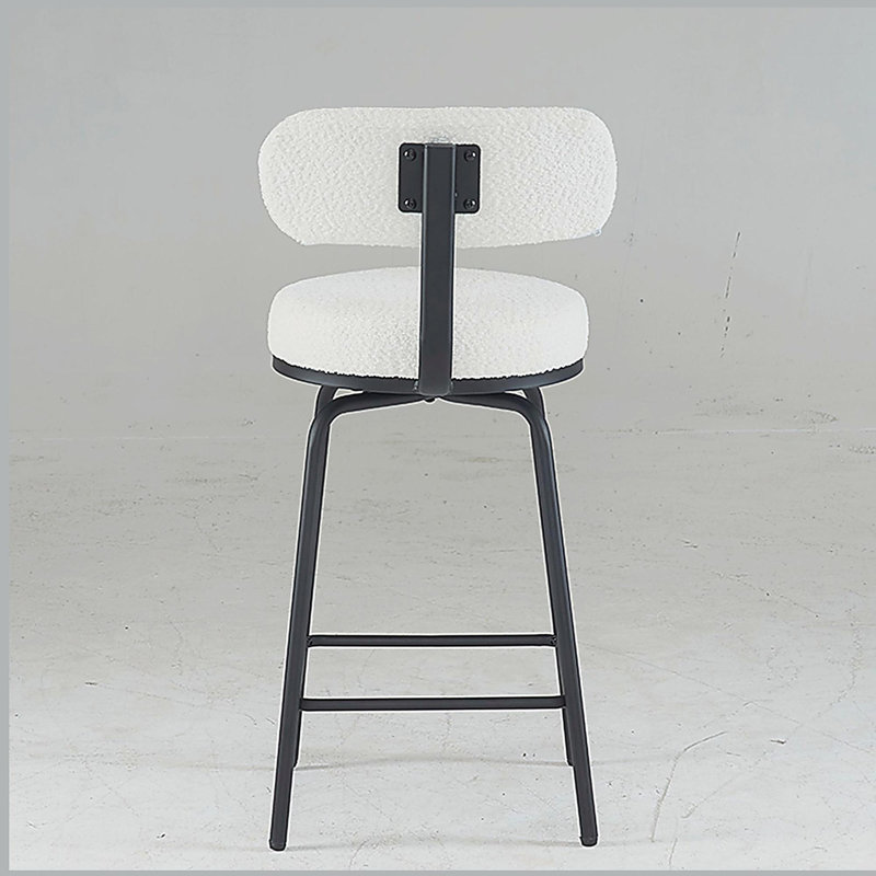 Tabourets de bar modernes pivotants à 360 °, chaises de bar rembourrées à hauteur de comptoir avec pieds et repose-pieds en métal (blanc, ensemble de 2)