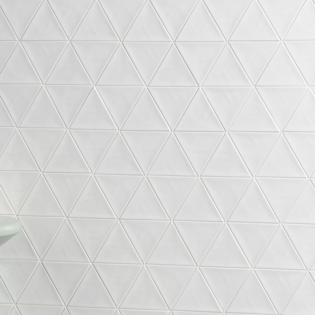 Bond Tile Thames Triangle White 5 in. x 4 in. Glazed Ceramic Wall Tile (30 Pieces 2.47 Sq. ft. / Box) Bond Tile Thames Triangle White 5 in. x 4 in. Glazed Ceramic Wall Tile (30 Pieces 2.47 Sq. ft. / Box)
