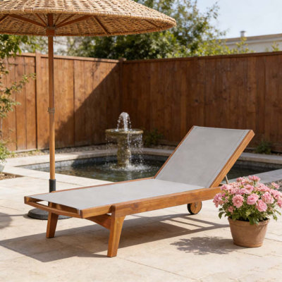 OUTDOOR CHAISE LOUNGE