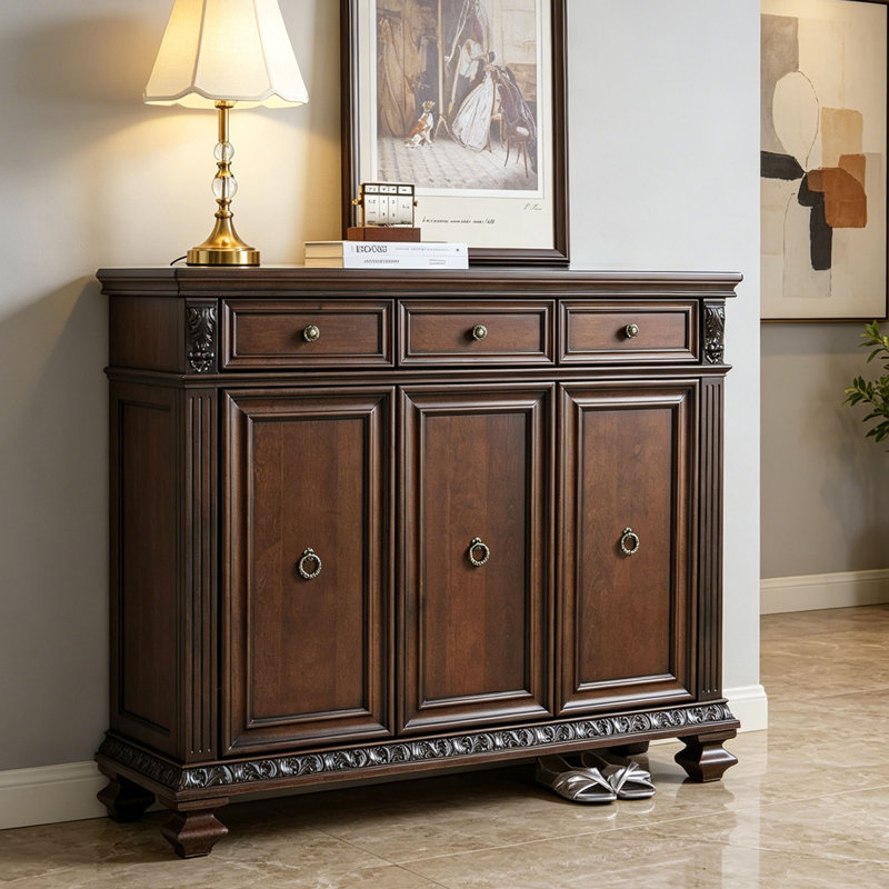 Armoire à chaussures sculptée de style américain