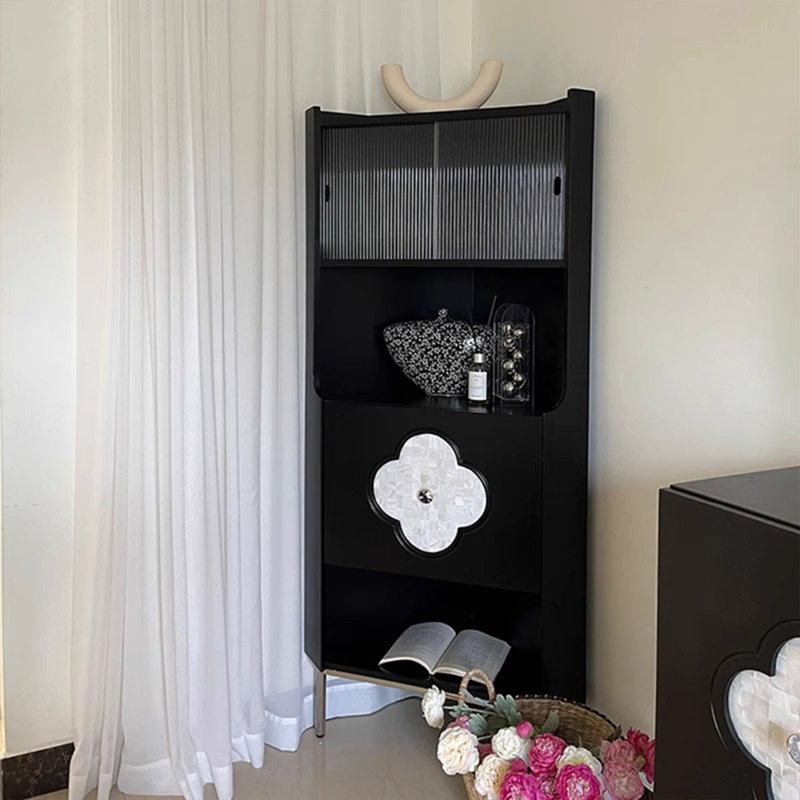 Armoire de coin noire en bois massif