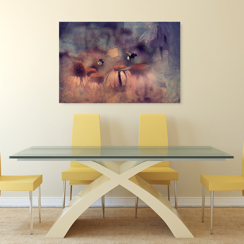 Abeilles et fleurs oniriques - Affiche murale abstraite et éthérée représentant une abeille et la nature en été