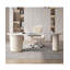 Bureau ovale en faux marbre-109870372