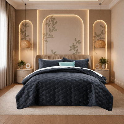 Modern Geometric Embossed Bedspread Set – Reversible Diamond Quilt With Shams