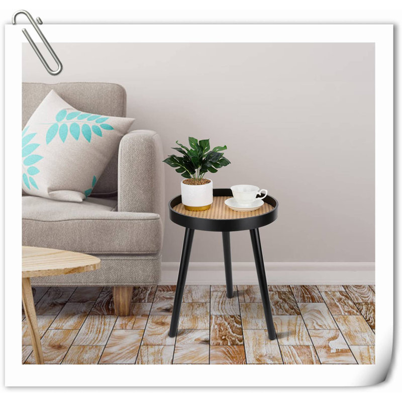 Rahna 15'' W Nightstand