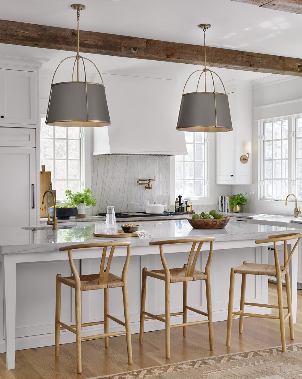 Moxie 4-Light Chandelier, Lacquered Dark Brass