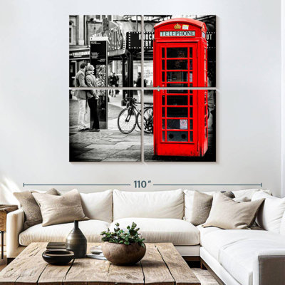 Sireci Red Telephone Booth