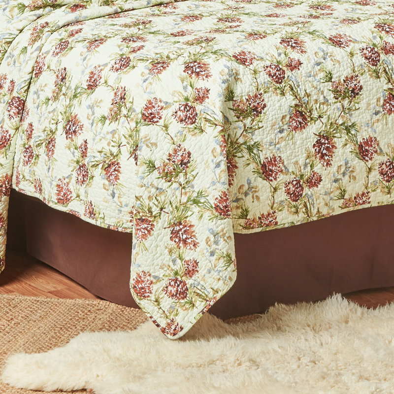 Cooper Pines Cotton Reversible Quilt Set, King Quilt + 2 Shams