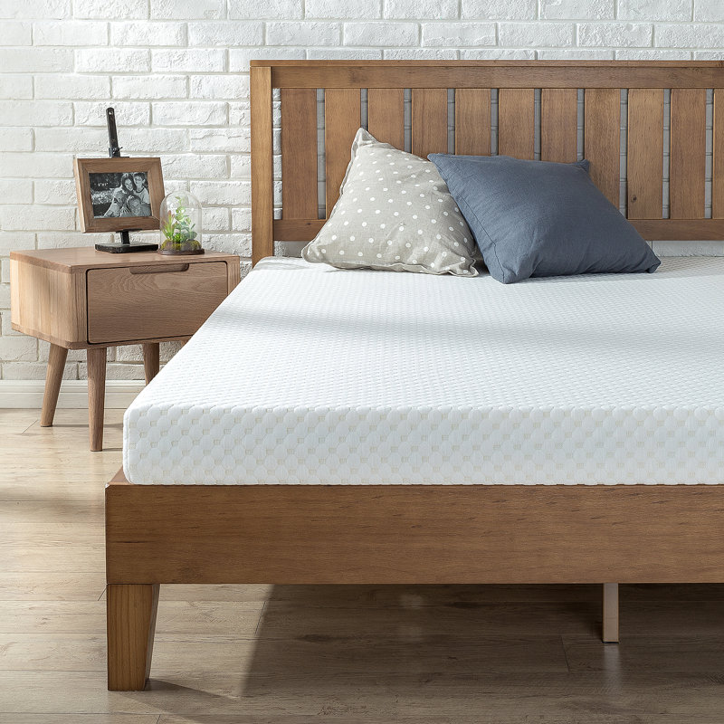 Matelas en mousse à mémoire de forme moyenne 6 po Zinus, Grand, 6"