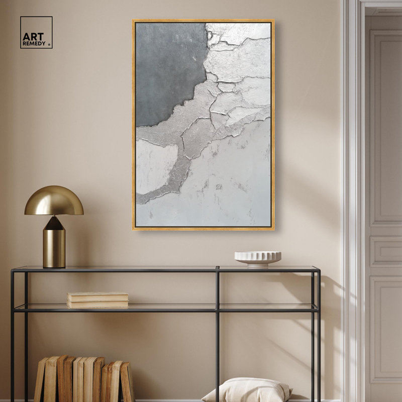 "Chasm of Grey I", impression sur toile par Art Remedy, H 25 po x l 17 po x P 1,8 po, Cadre doré