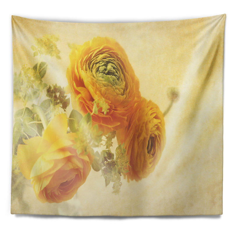 Bouquet de fleurs de renoncule jaune, H 50 po x l 60 po