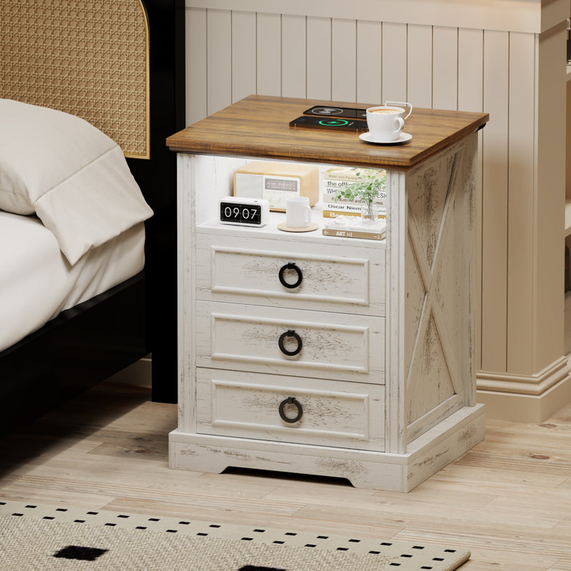 Danyla 17.7'' W Nightstand, White/Brown