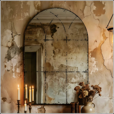 Miroir mural semi-circulaire avec imagerie haute définition et cadre en fer mince, décoration polyvalente pour plusieurs pièces