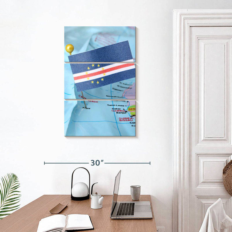 Borges, Cap-Vert, drapeau et carte, H 32 po x l 20 po