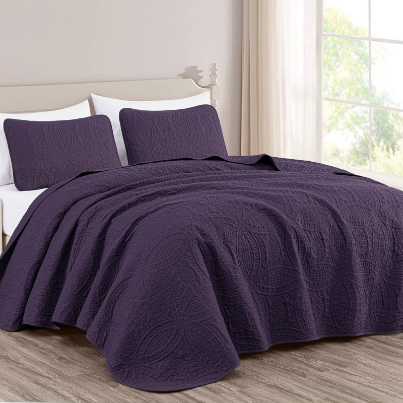 Austin Microfiber Reversible 3-Piece Coverlet / Bedspread Set, Queen Coverlet / Bedspread + 2 Standard Shams, Purple