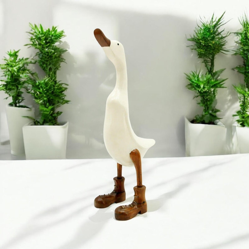 Aiko Animals Statue, Cream