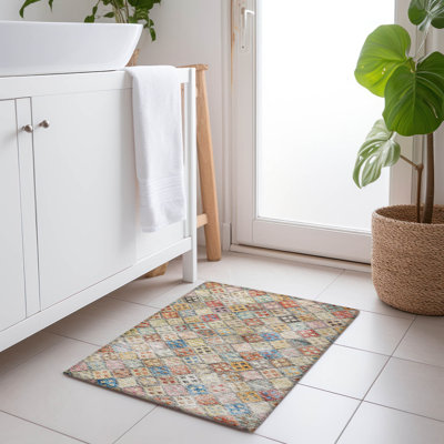 Tapis Chayil avec envers antidérapant