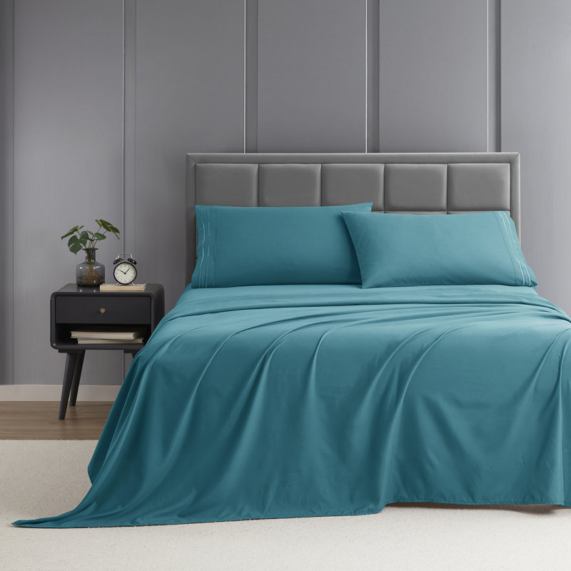 1800 Series Double-Brushed Microfiber Hypoallergenic Sheet Set, Teal, Split King Sheet Set with 2 Pillowcases