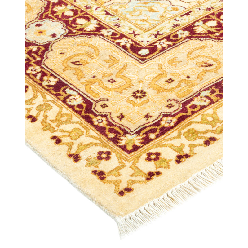 Classic One-of-a-Kind 6' 5" X 9' 5" Hand Knotted Area Rug
