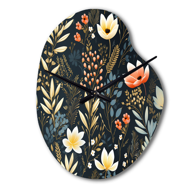 Nature's Exquis Floral Collage - horloge murale en métal à forme irrégulière, impression d'horloge murale asymétrique, Petit