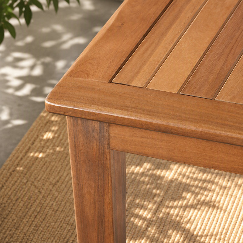 Table de salle à manger de patio