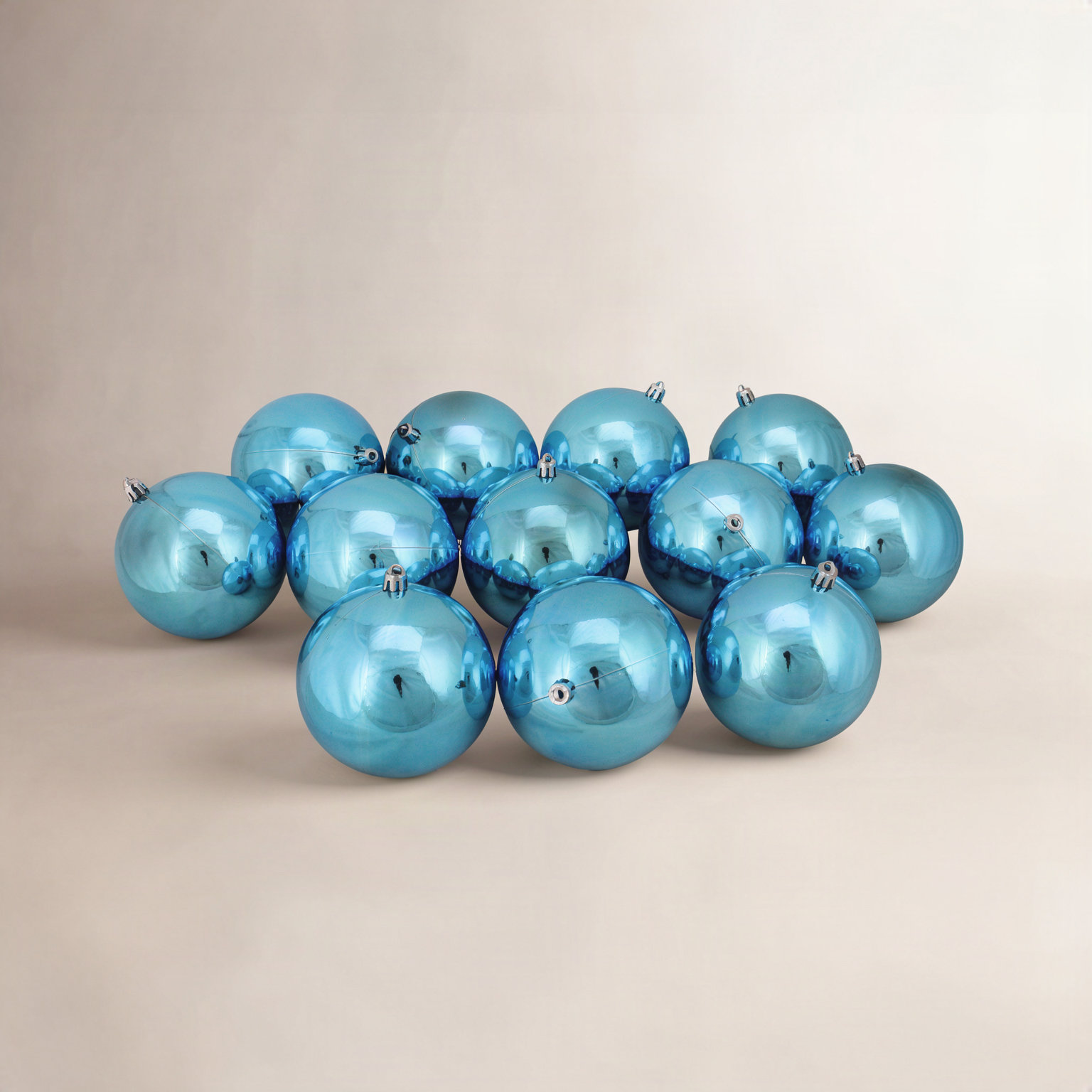 4" Shatterproof Bauble, Turquoise Blue