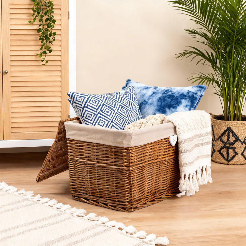 Wicker Storage Trunk with Lid and Cotton Liner, Brown, 34cm H x 53cm W x 35cm D