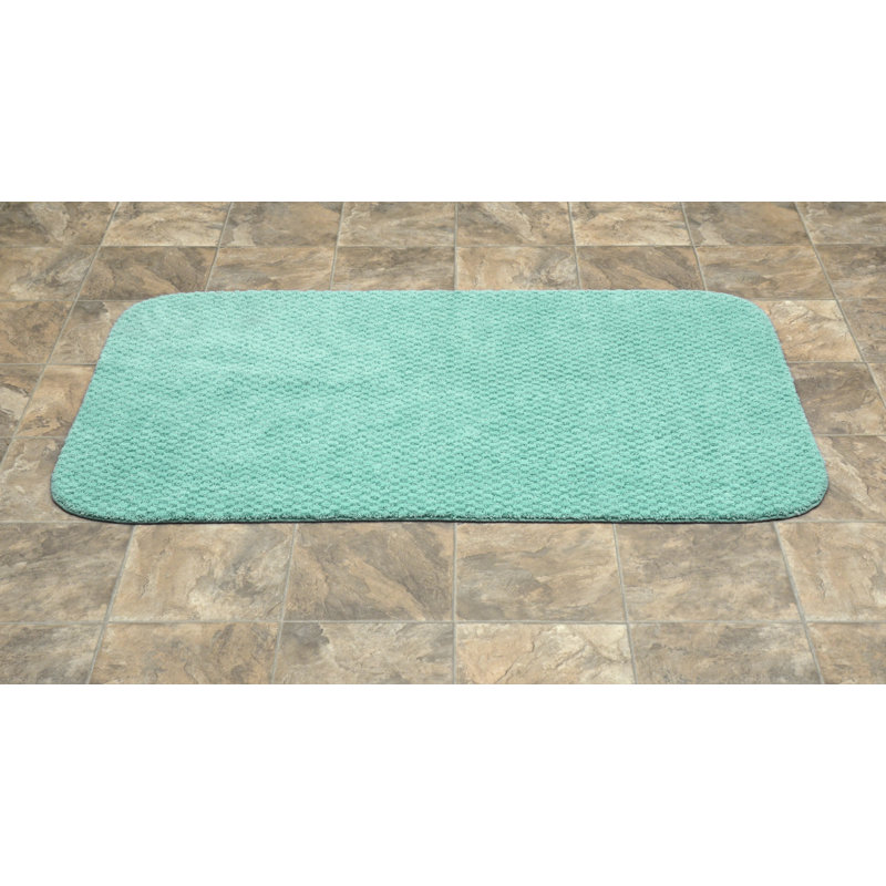 Tapis pour salle de bain en nylon avec envers antidérapant Juliahna, Écume de mer, 30 po x 50 po