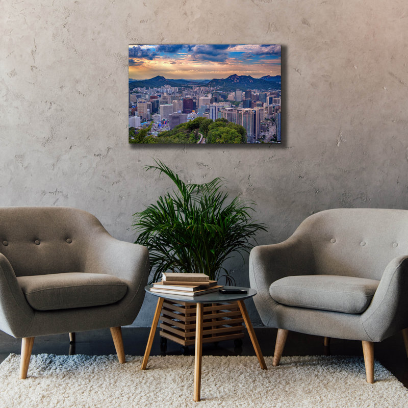 Toile épique Graffiti «Sunset Over Séoul» par Rick Berk, 40 po x 26 po
