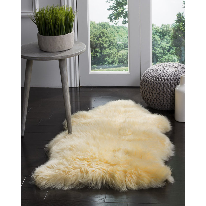 Solid Colour Sheepskin Area Rug, Rectangle 61 x 91 cm