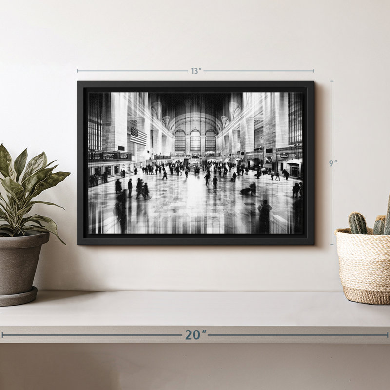 «Urban Stretch Grand Central Wall Art», H 9 po x l 13 po