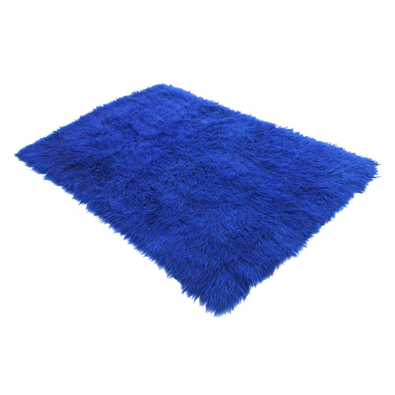 Tapis bleu Kalmanovitz