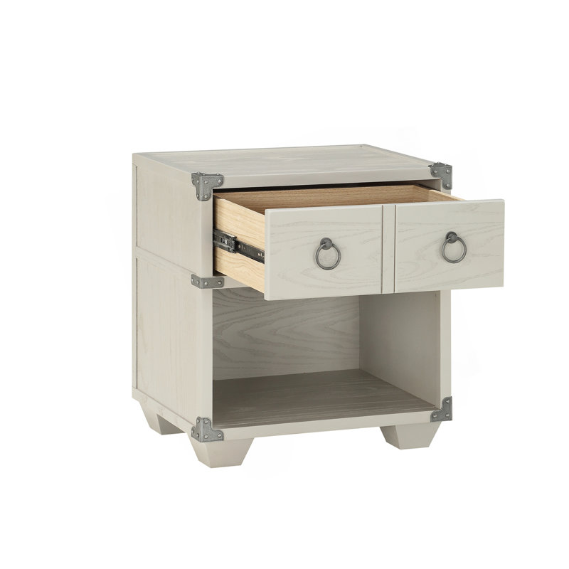 Table de chevet polyvalente et chic industrielle avec une fabrication robuste et un design élégant, parfaite pour les chambres à coucher modernes
