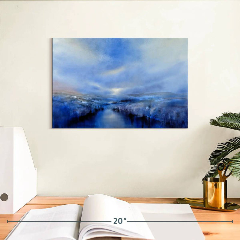 Avery Clearance, 8" H x 12" W