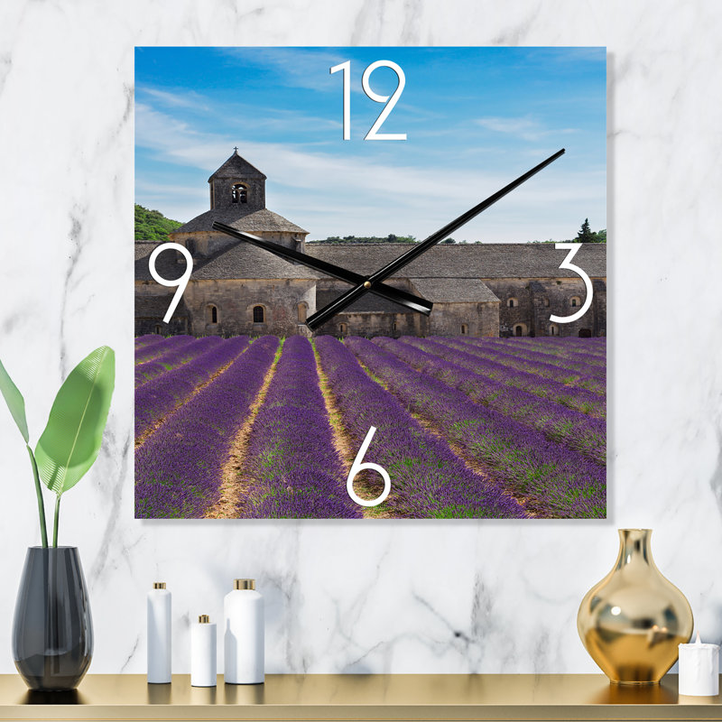 Horloge murale champ de lavande avec abbaye en France, Grand